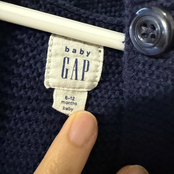 EUC Baby Gap Boy Jumper/Sweater/Button up Bundle - Picture 7 of 16